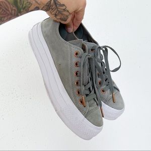 Converse suede platform all stars